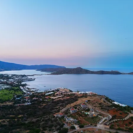 Villa Zoe