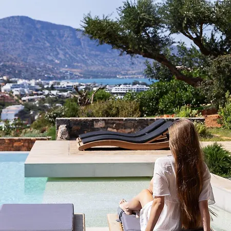 Zoe * Agios Nikolaos