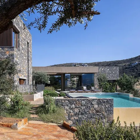 Villa Zoe *